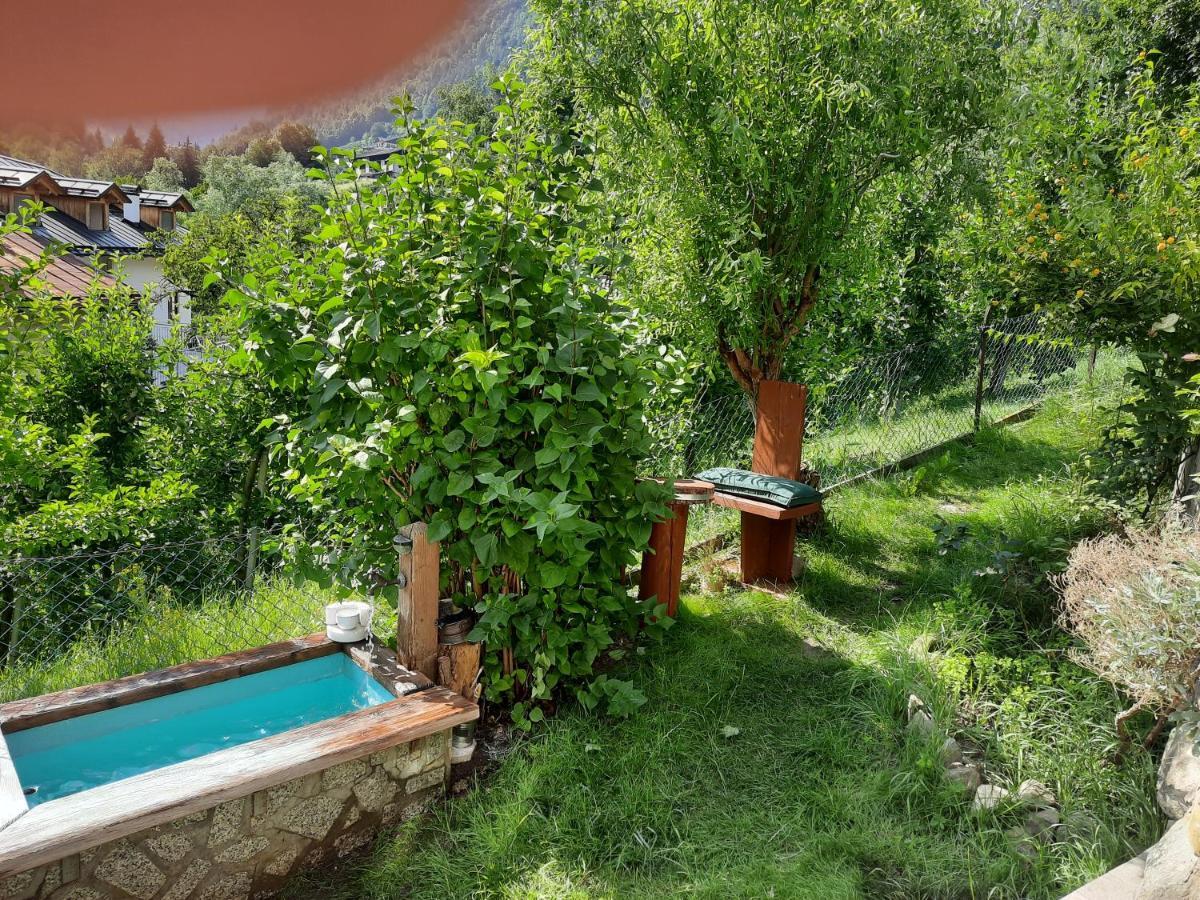 Alla Curva Di Elia Manzoni Male Exterior photo